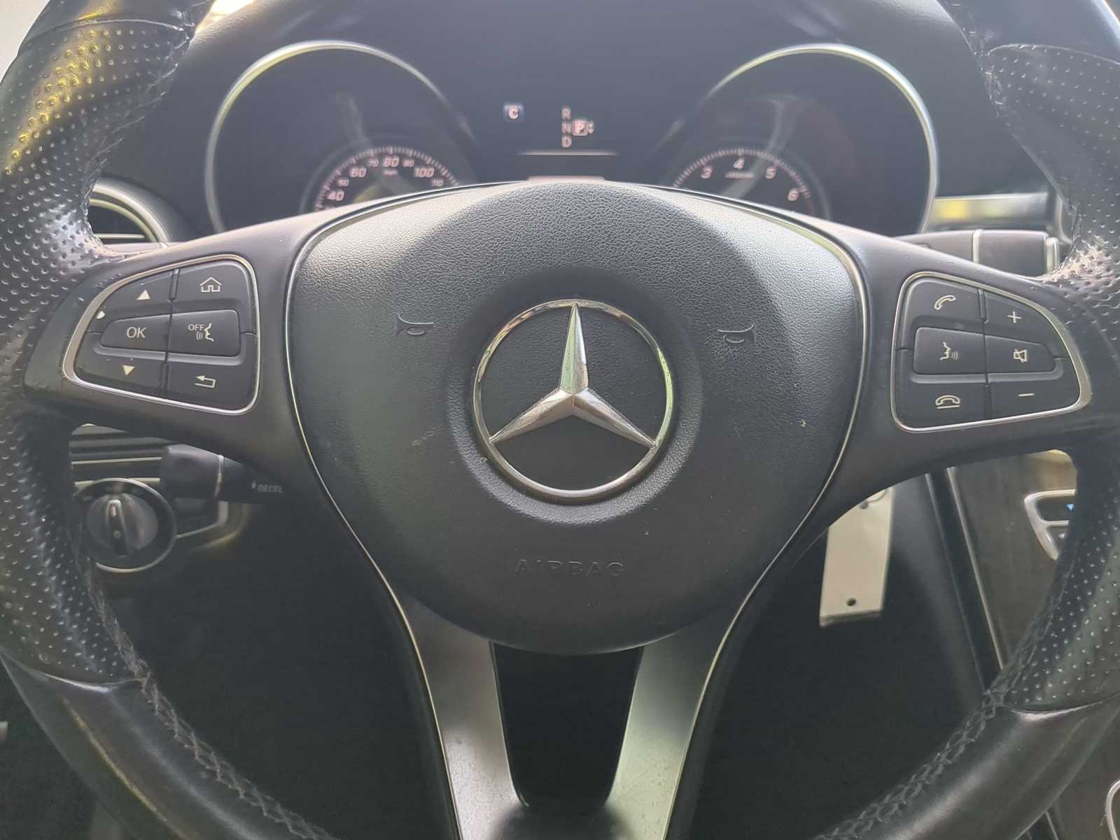 Thumbnail: 2015 Mercedes-Benz C-Class - 22