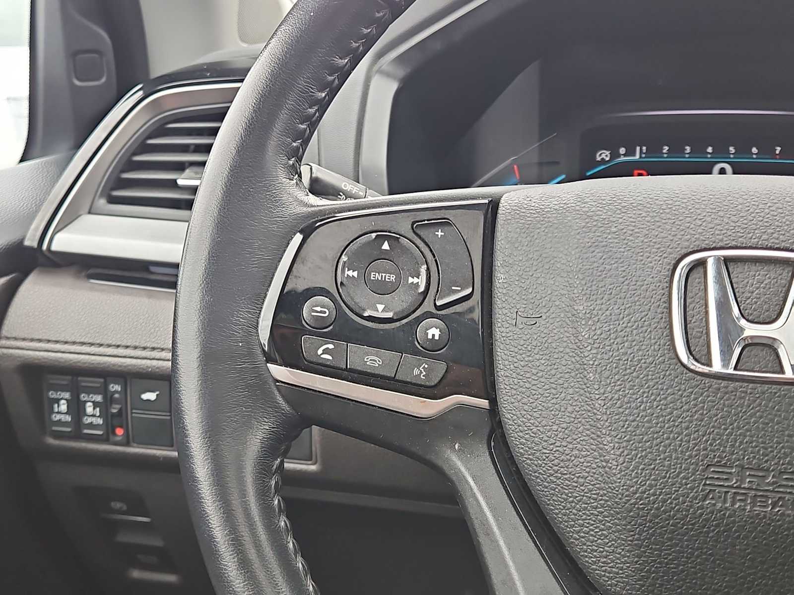 Thumbnail: 2022 Honda Odyssey - 25