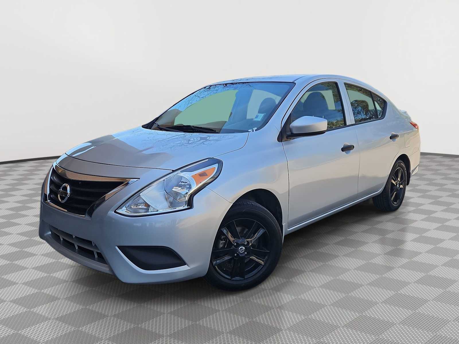 2019 Nissan Versa S Plus -
                  Collierville, TN