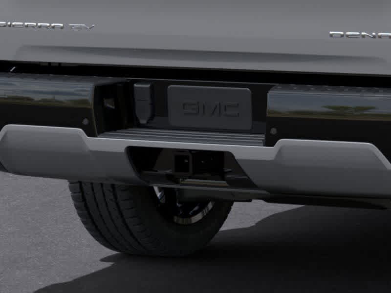 2025 GMC Sierra EV Denali 14