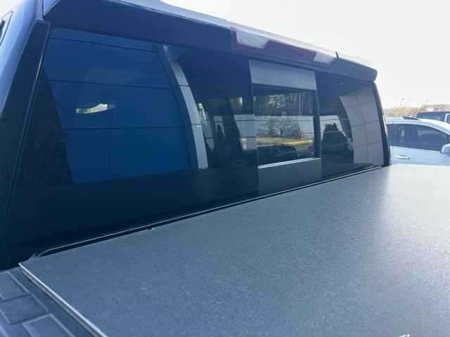 Thumbnail: 2022 Chevrolet Silverado 1500 - 12