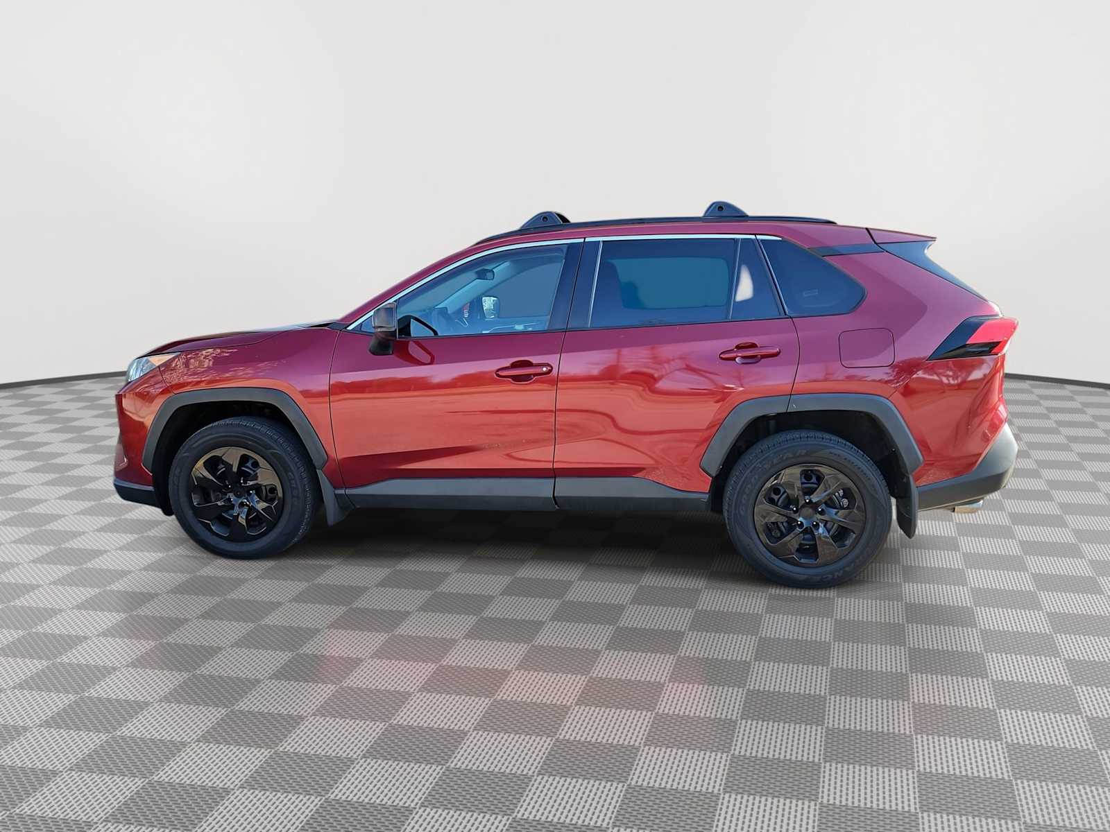 Thumbnail: 2021 Toyota RAV4 - 5