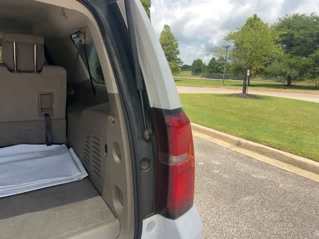 Thumbnail: 2018 Chevrolet Suburban - 11