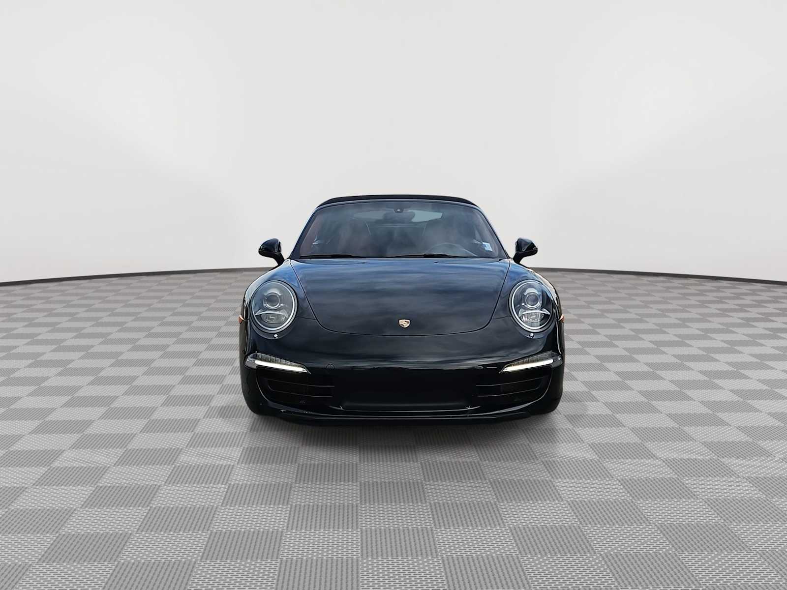 Thumbnail: 2014 Porsche 911 - 3