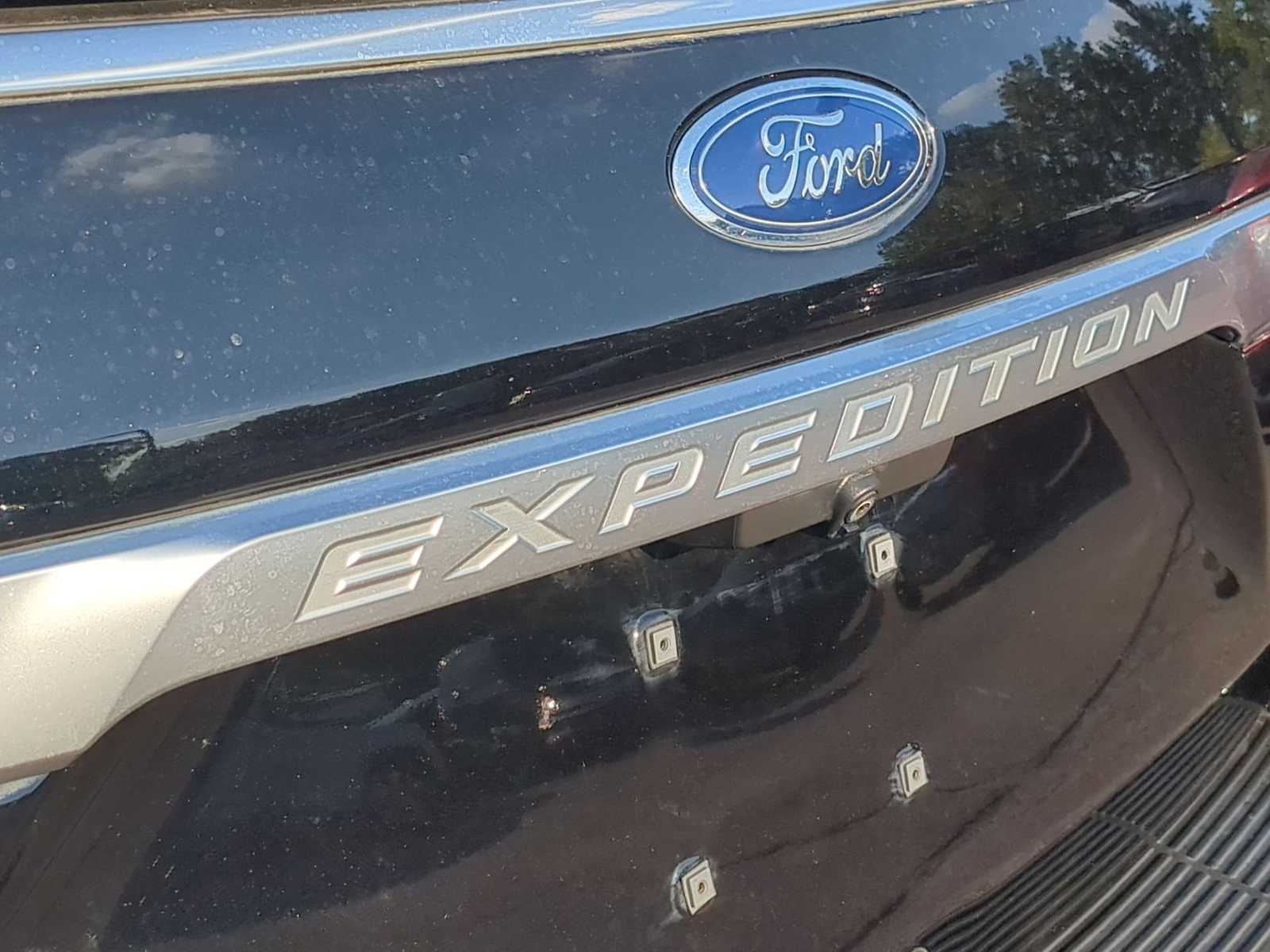 Thumbnail: 2021 Ford Expedition - 13