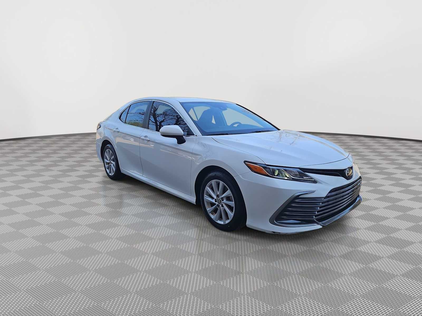 Thumbnail: 2022 Toyota Camry - 2