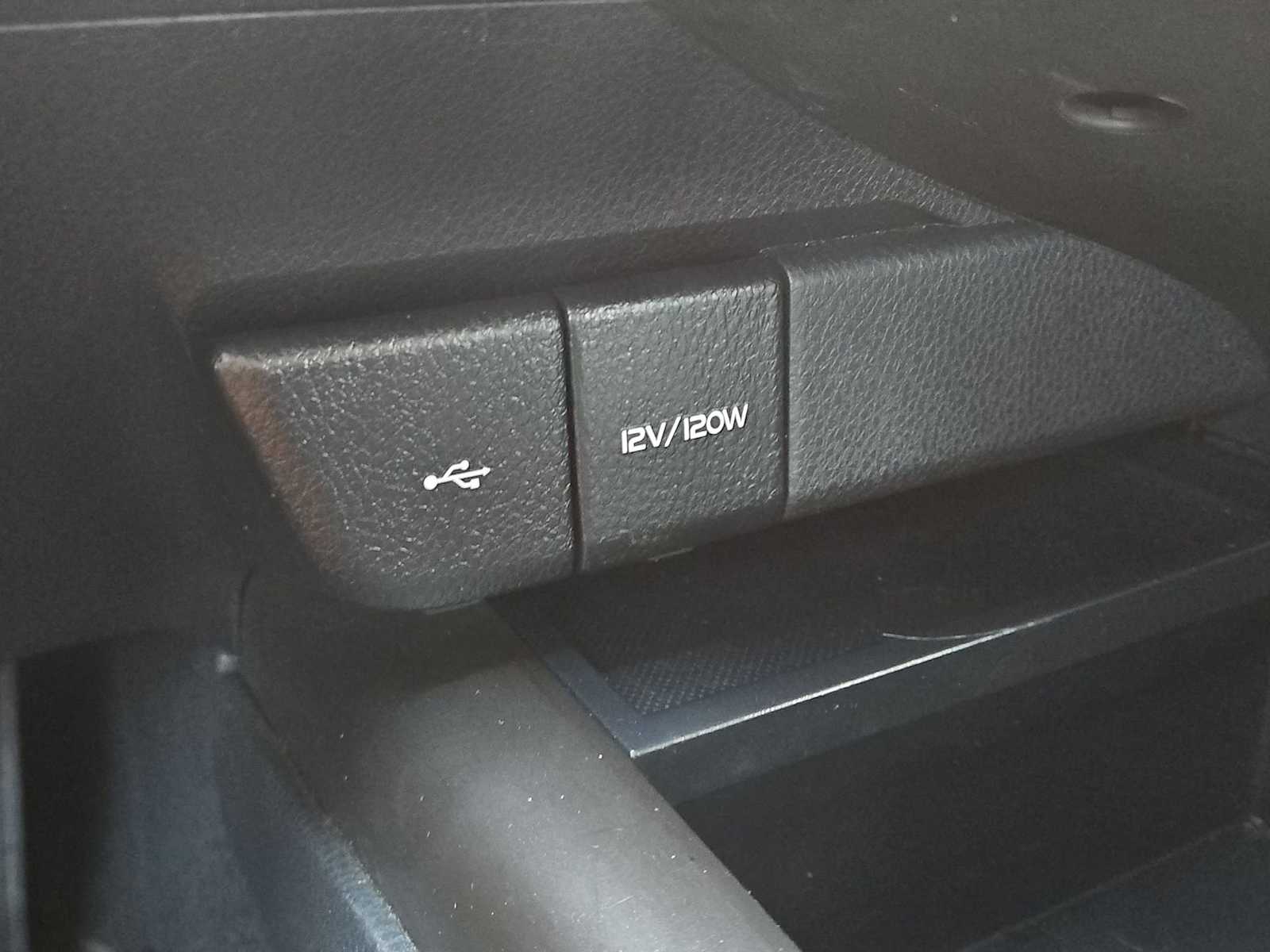 Thumbnail: 2021 Toyota Camry - 30