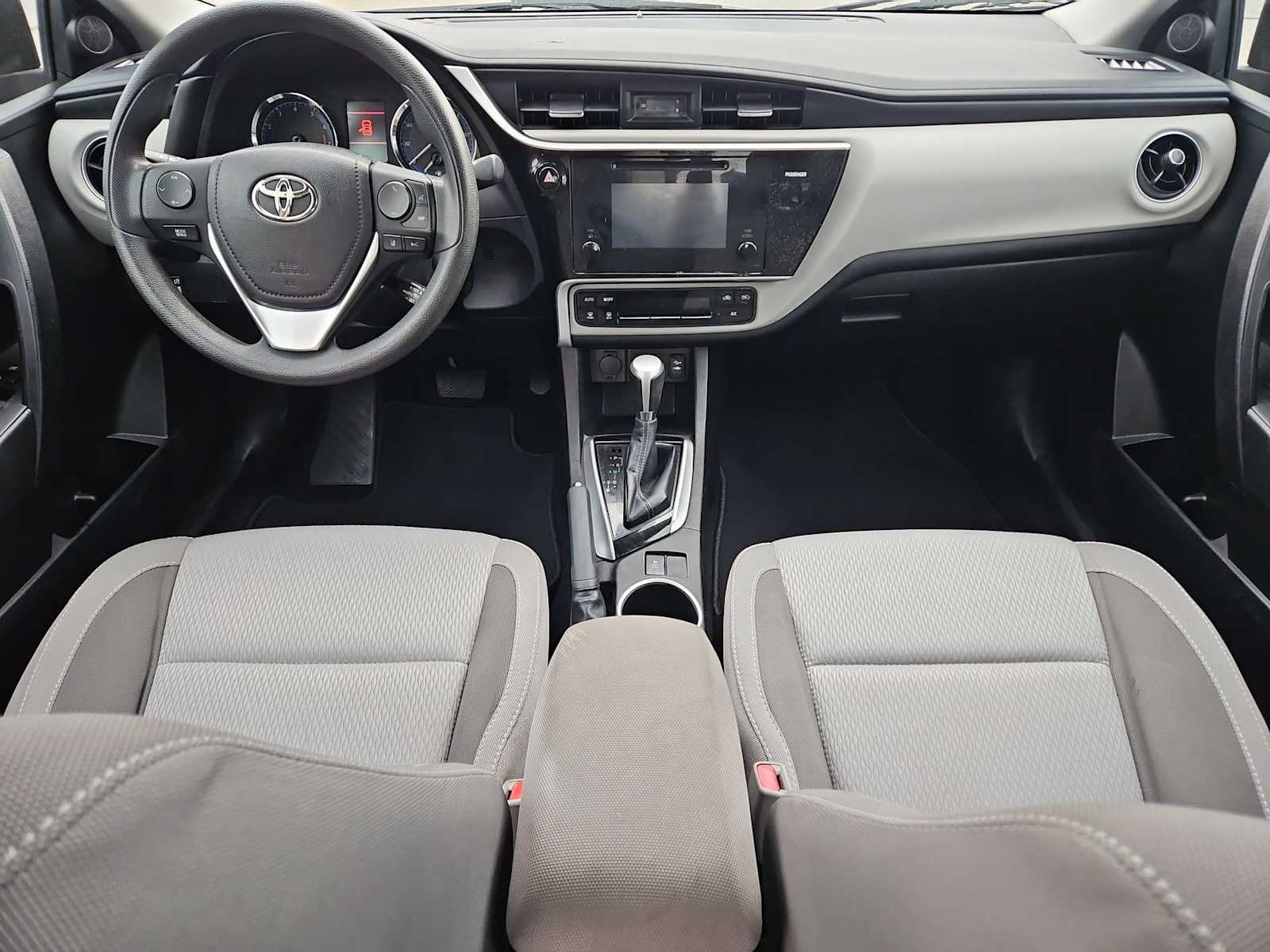 Thumbnail: 2017 Toyota Corolla - 14