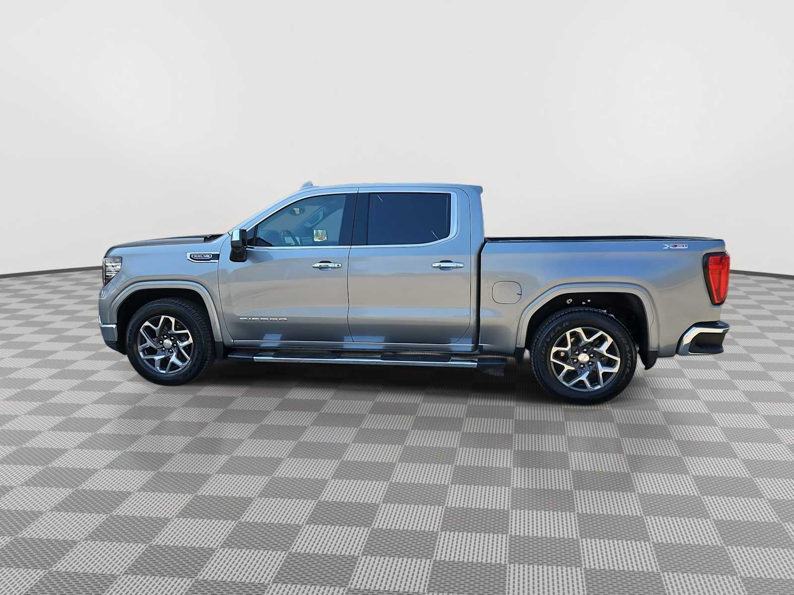 Thumbnail: 2023 GMC Sierra 1500 - 5