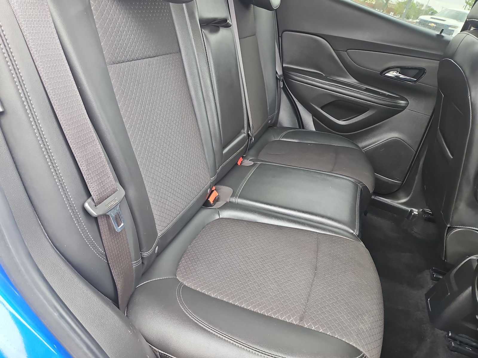 Thumbnail: 2017 Buick Encore - 20