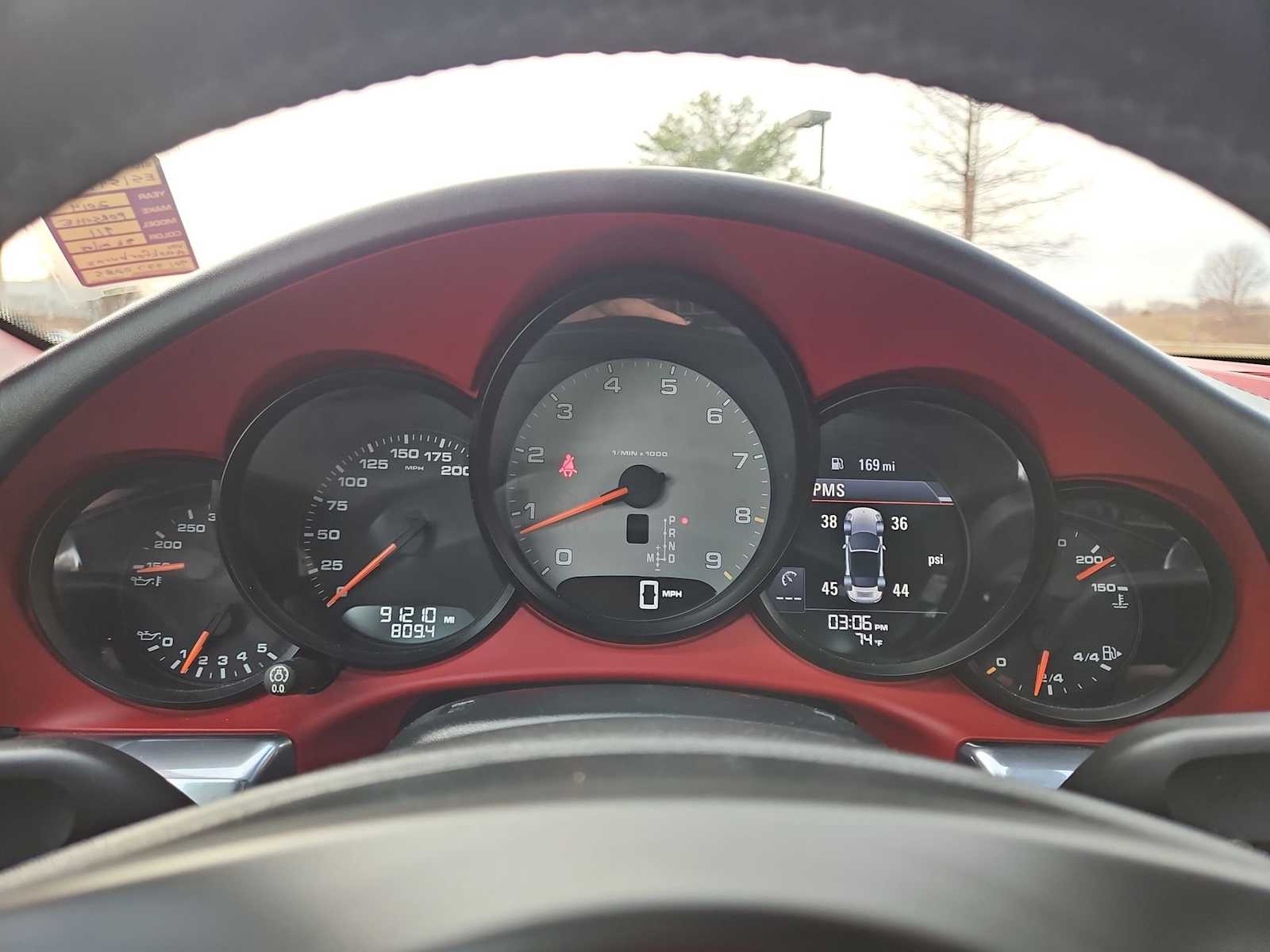 Thumbnail: 2014 Porsche 911 - 32