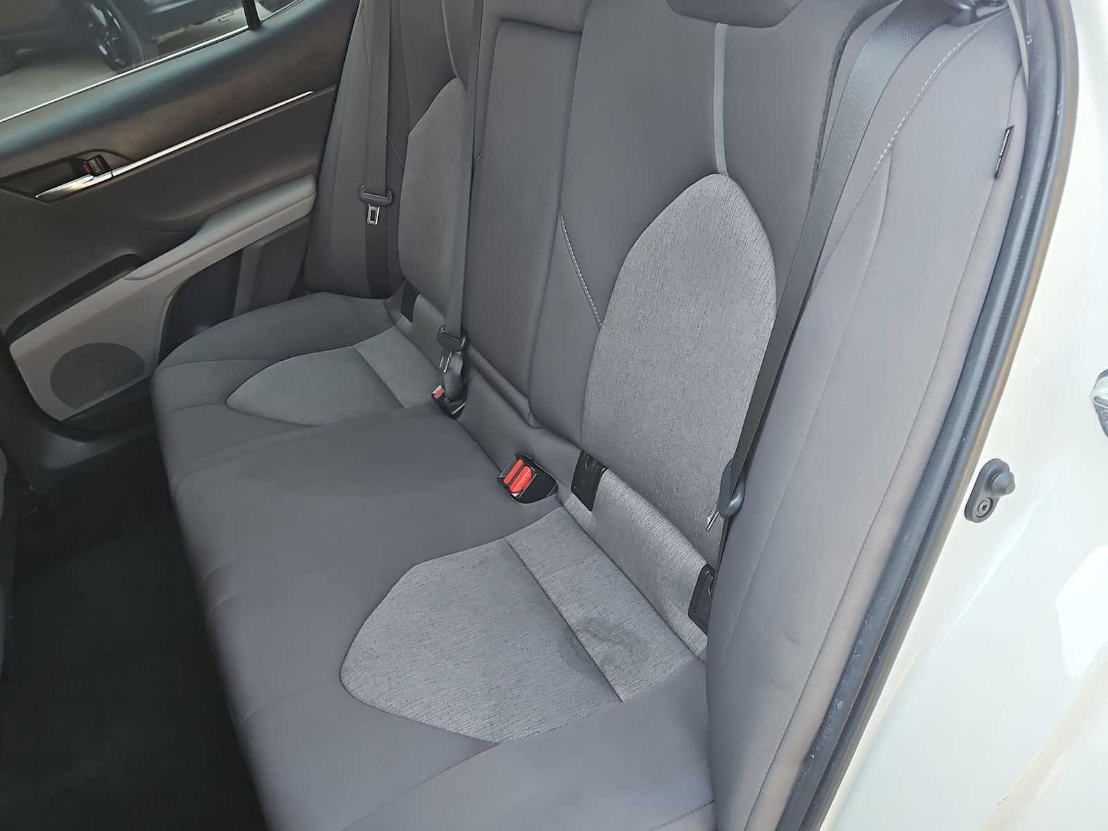 Thumbnail: 2022 Toyota Camry - 20