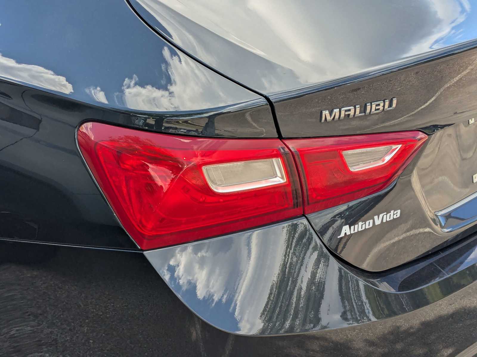 Thumbnail: 2023 Chevrolet Malibu - 6