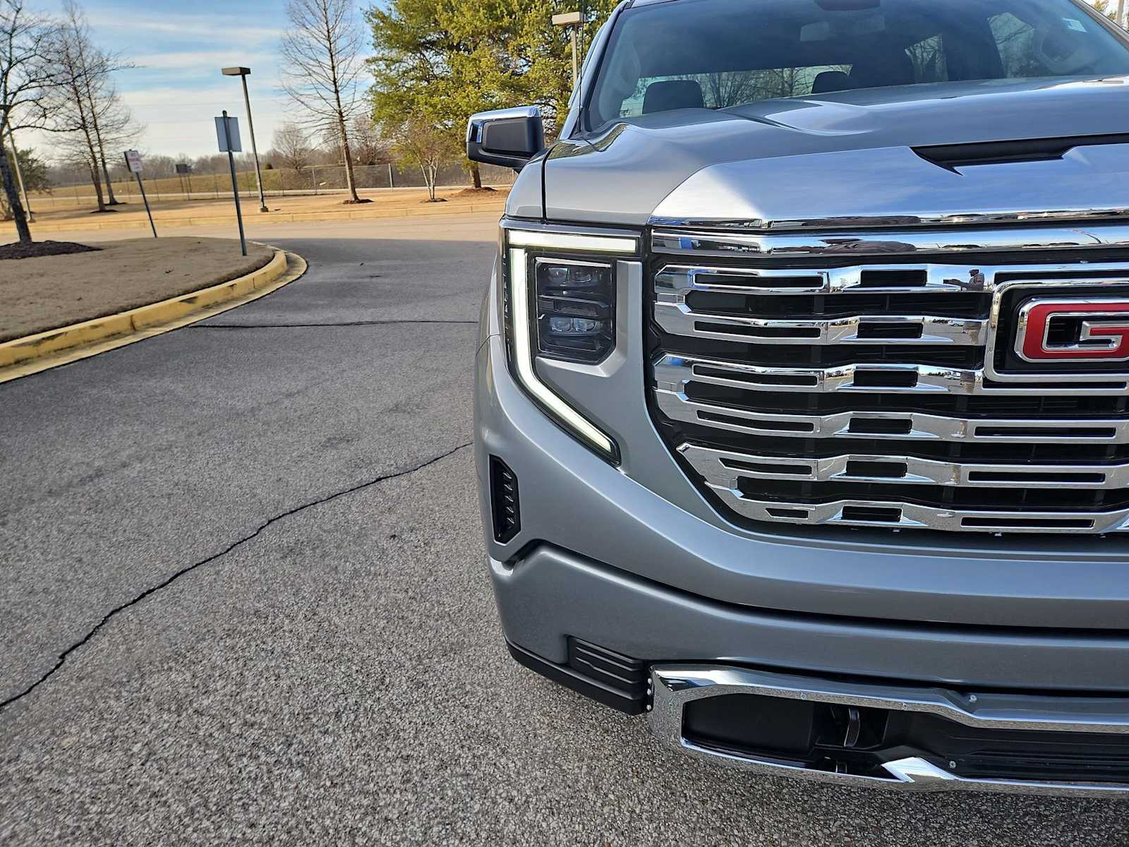 Thumbnail: 2024 GMC Sierra 1500 - 11