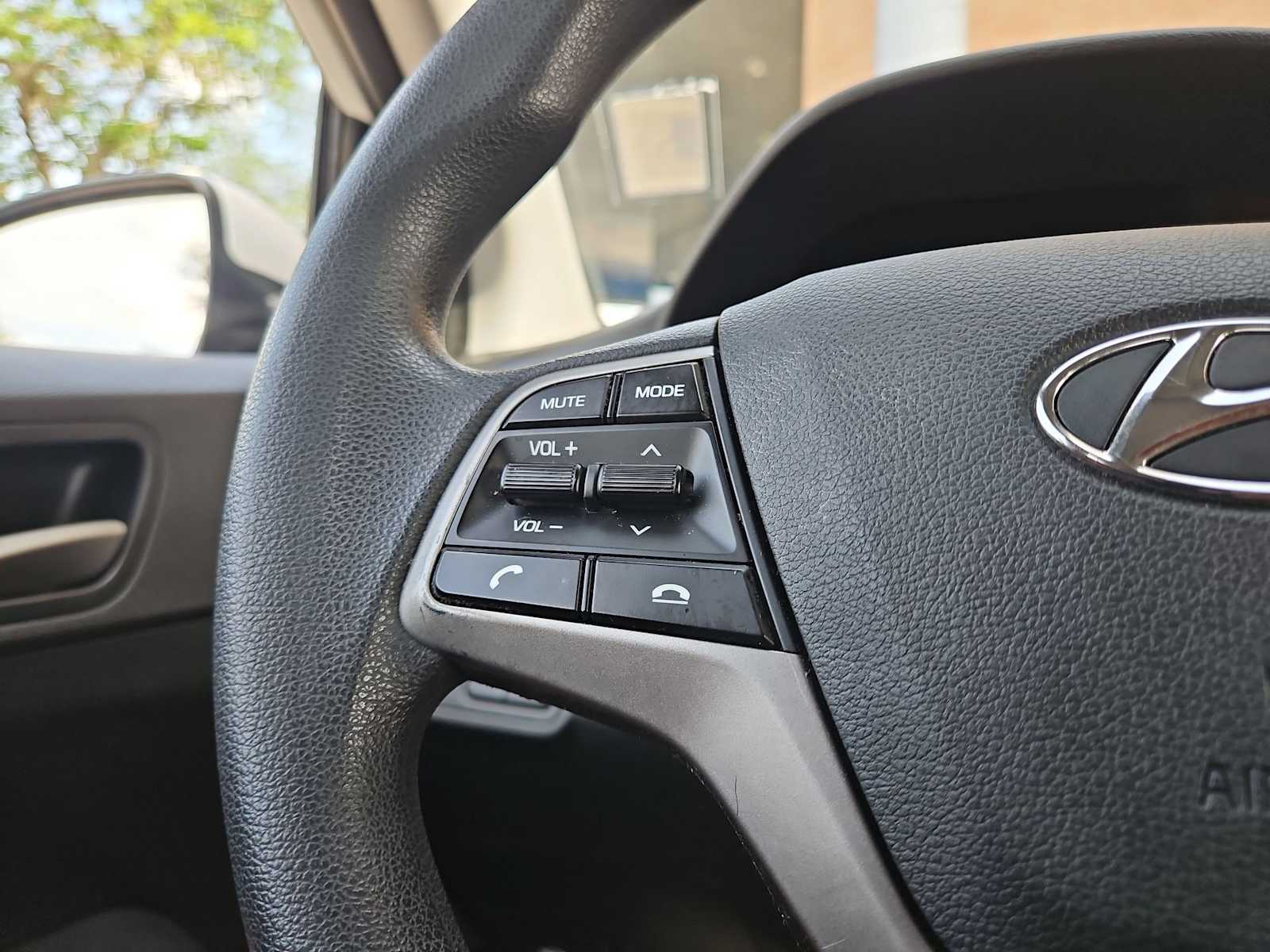 Thumbnail: 2020 Hyundai Accent - 23