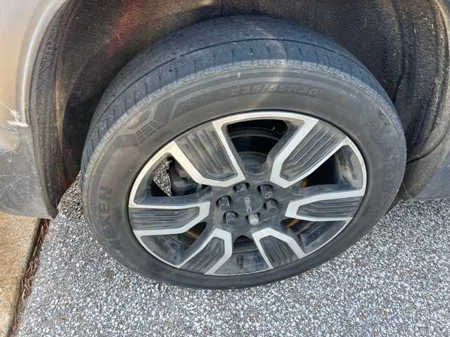 Thumbnail: 2021 GMC Acadia - 13