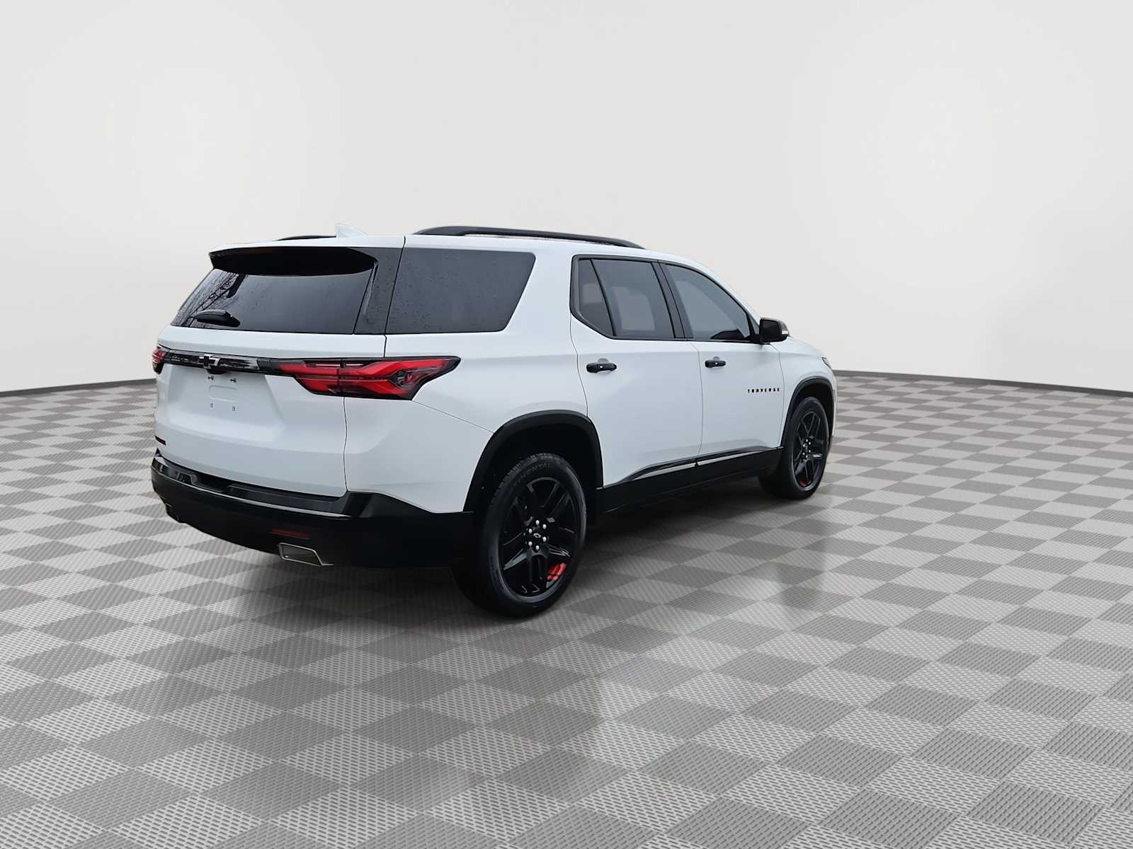 Thumbnail: 2023 Chevrolet Traverse - 8