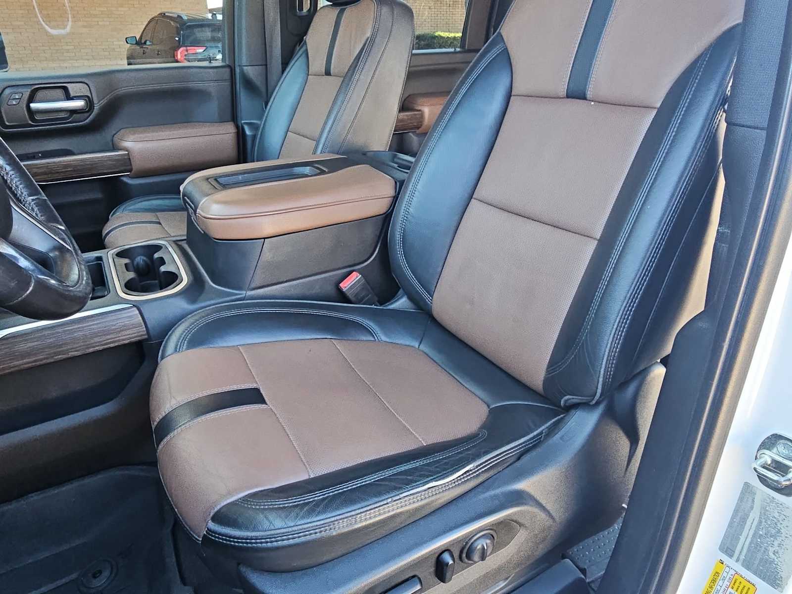 Thumbnail: 2020 Chevrolet Silverado 2500 - 17