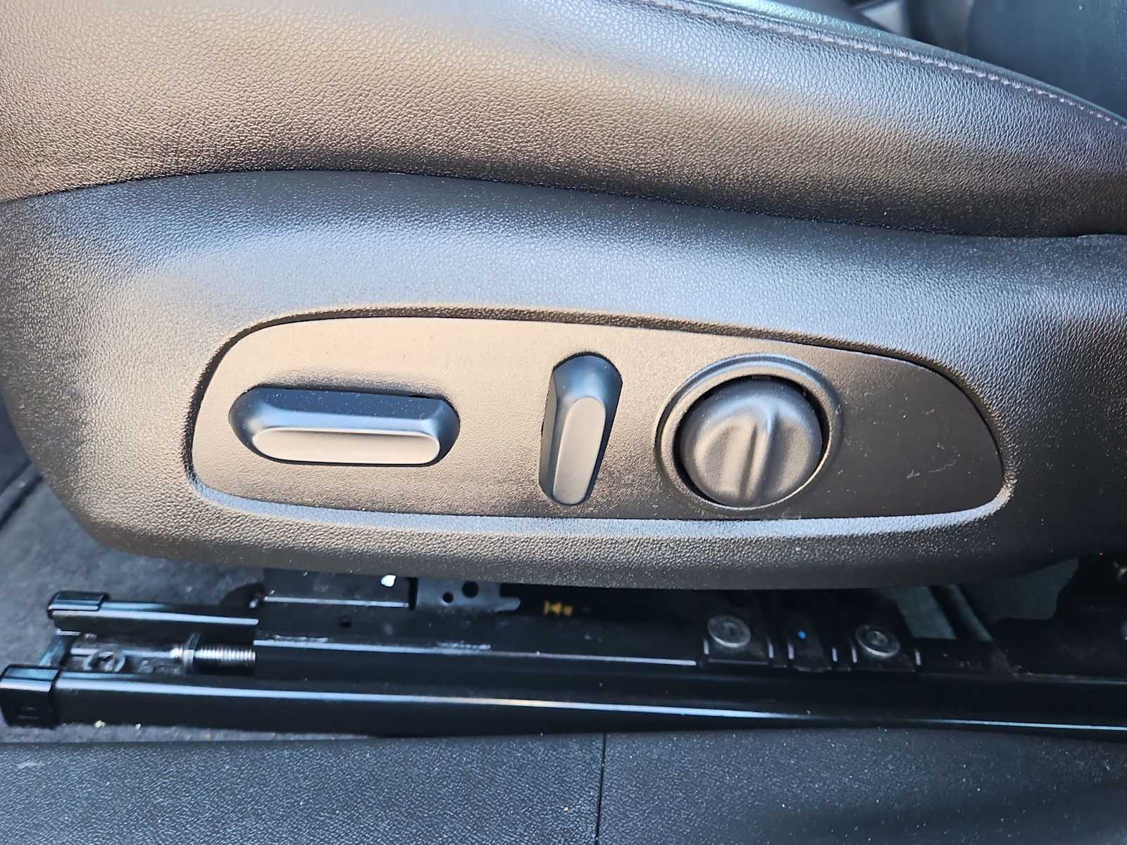 Thumbnail: 2024 Chevrolet Malibu - 18