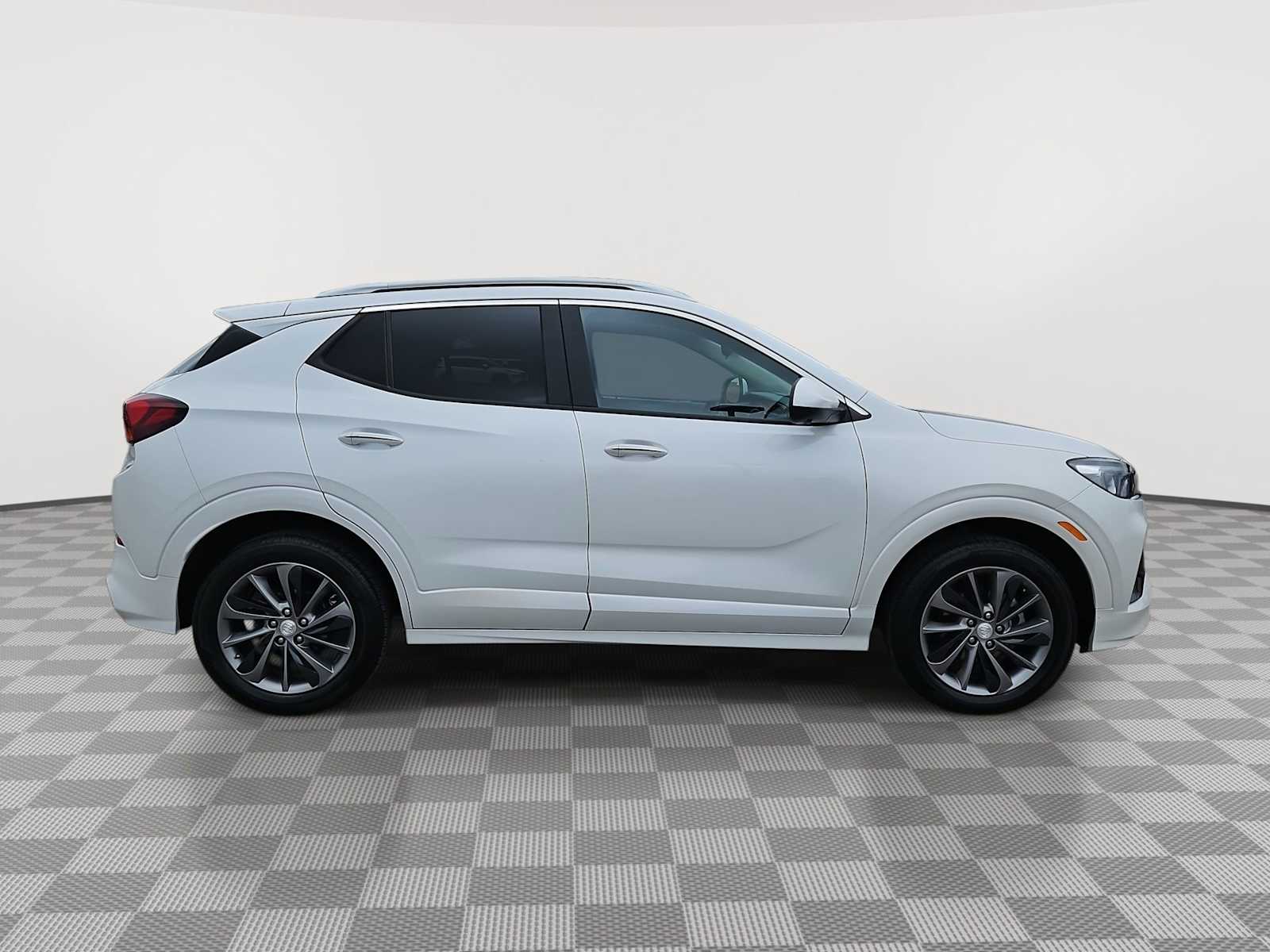 Thumbnail: 2022 Buick Encore GX - 9