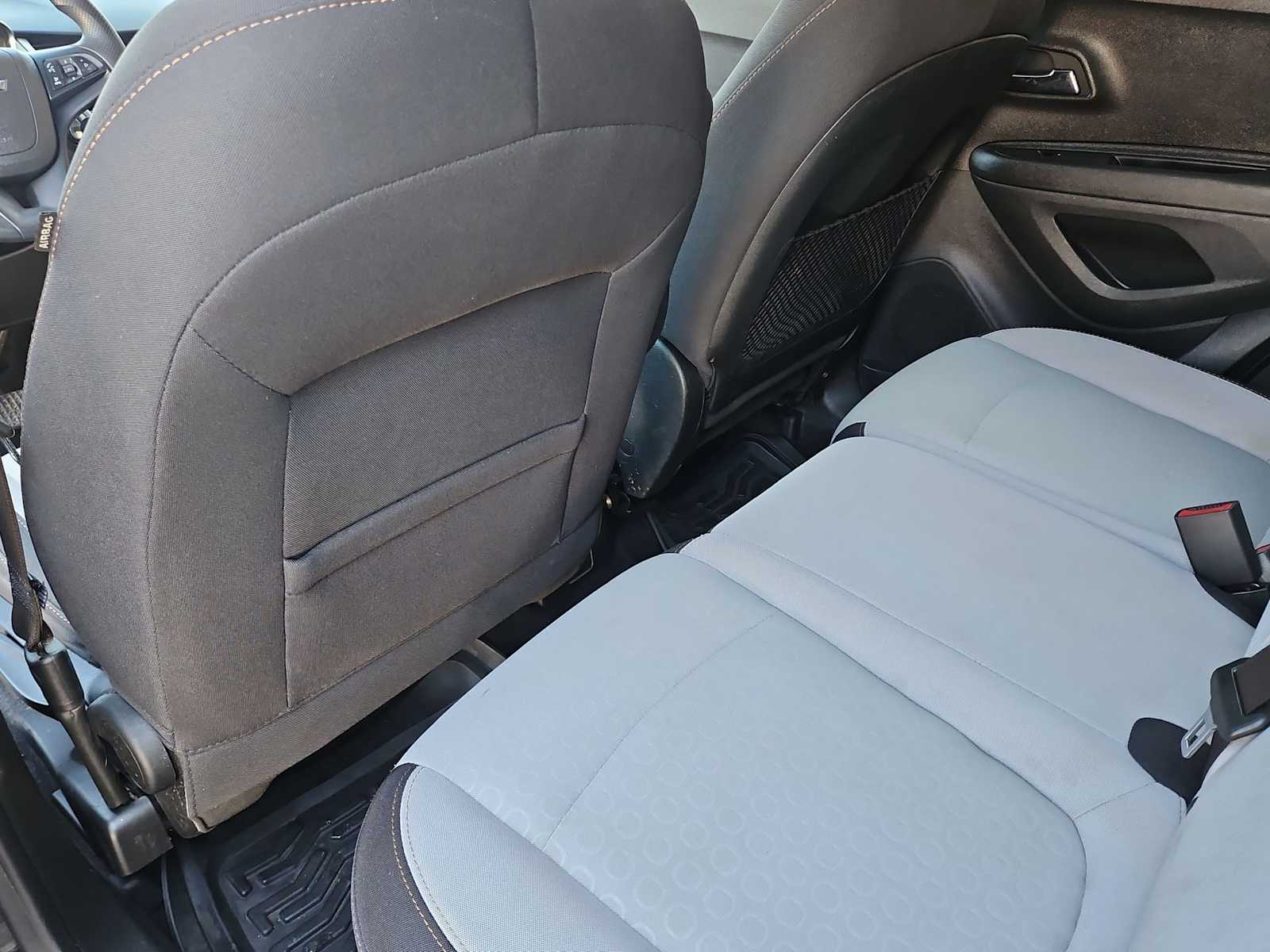 Thumbnail: 2020 Chevrolet Trax - 18