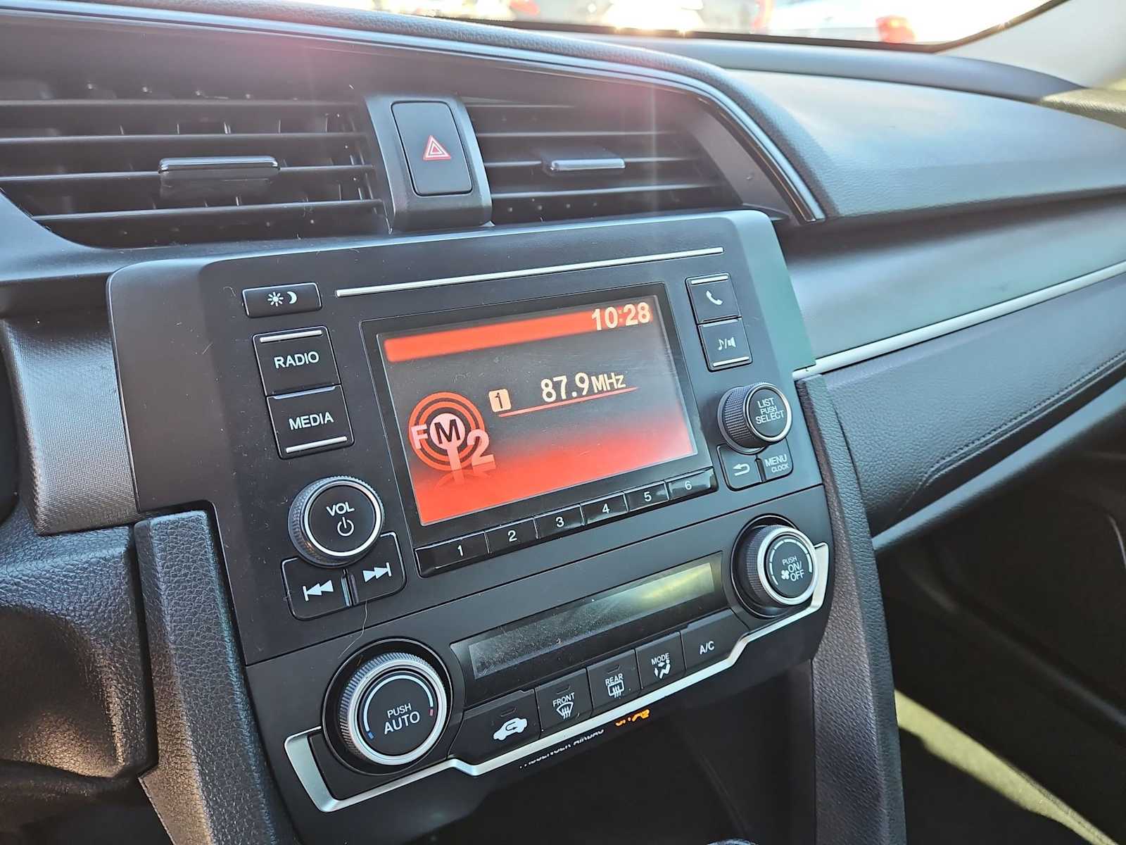 Thumbnail: 2020 Honda Civic - 29