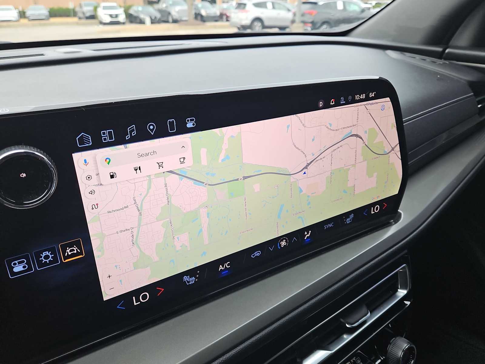 Thumbnail: 2024 Chevrolet Traverse - 28