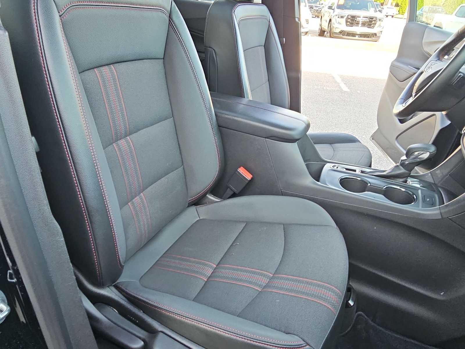 Thumbnail: 2023 Chevrolet Equinox - 24