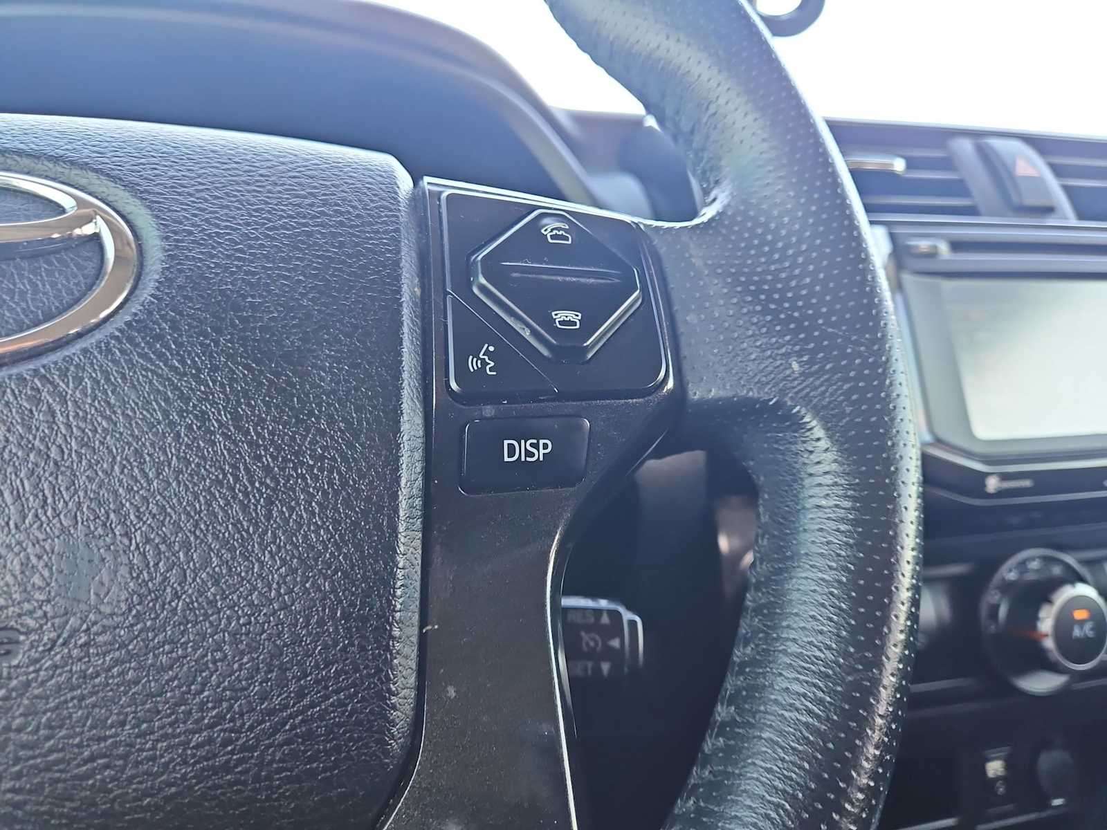 Thumbnail: 2019 Toyota 4Runner - 25