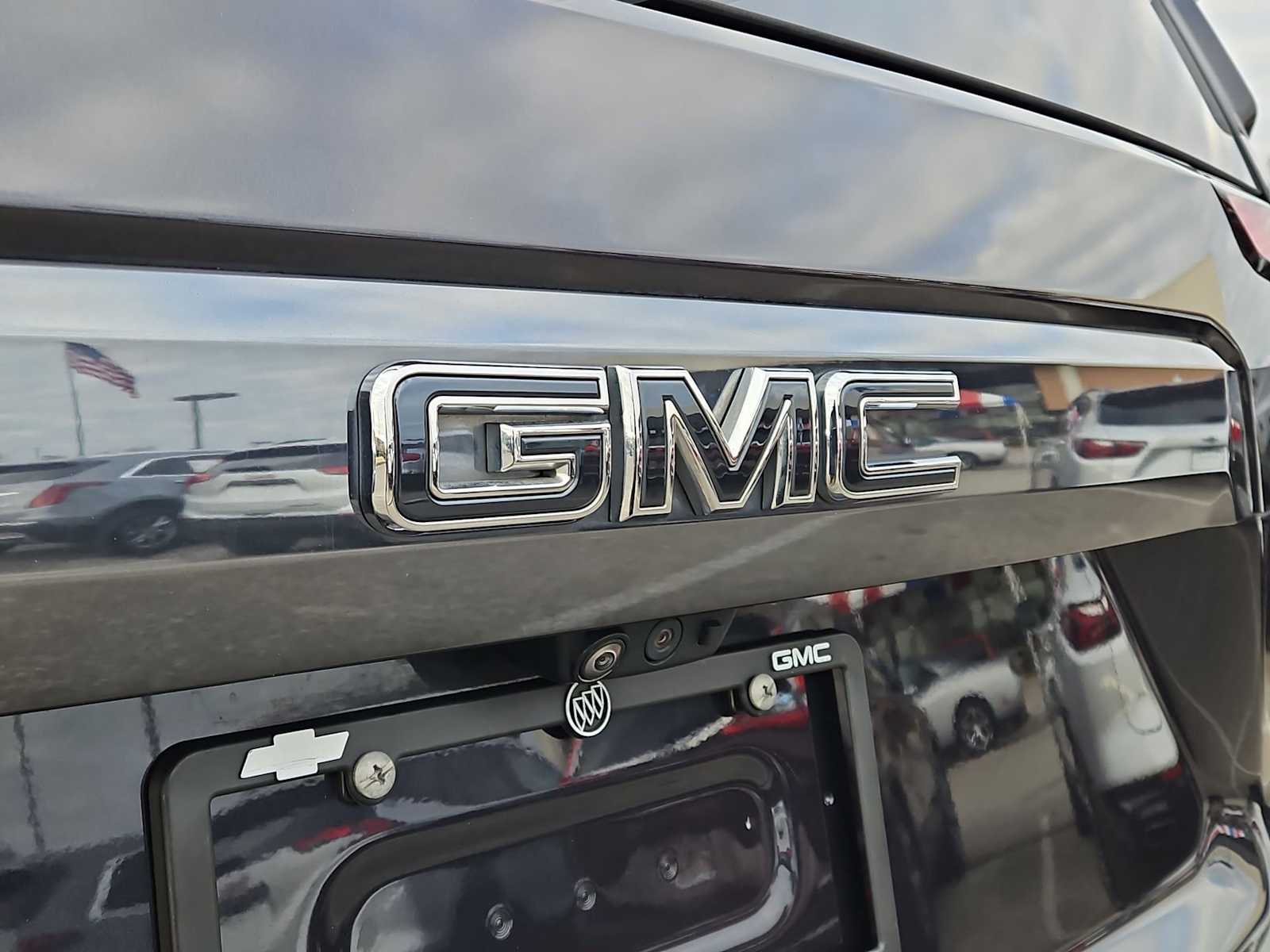 Thumbnail: 2023 GMC Yukon - 12
