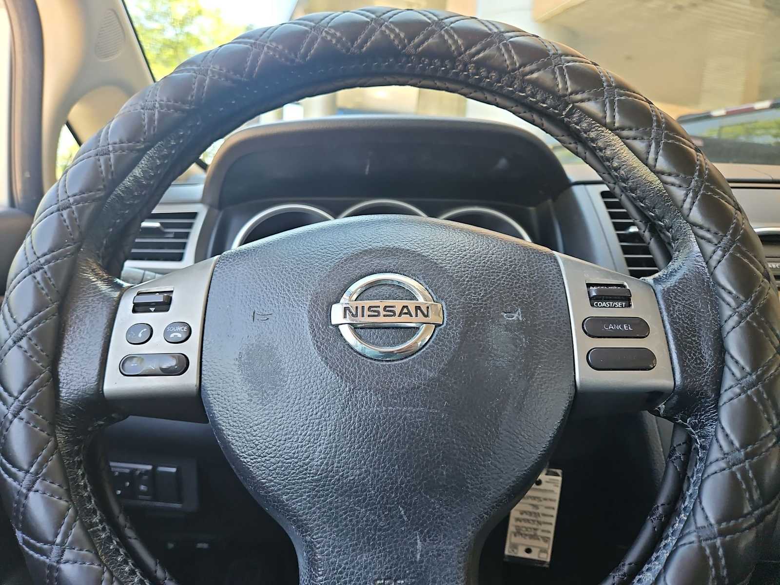 Thumbnail: 2008 Nissan Versa - 22