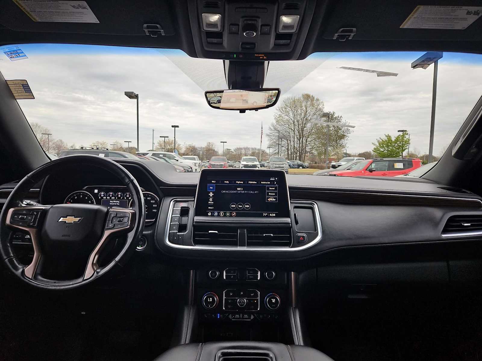 Thumbnail: 2021 Chevrolet Tahoe - 16