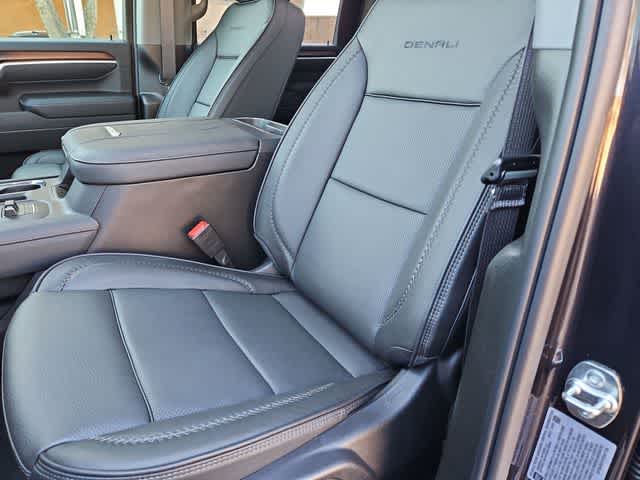 Thumbnail: 2026 GMC Sierra 2500 - 16