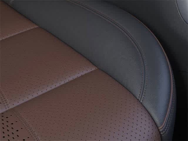 Thumbnail: 2026 Chevrolet Silverado 1500 - 21