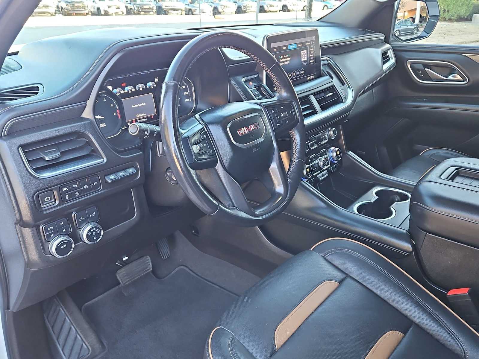 Thumbnail: 2021 GMC Yukon - 10