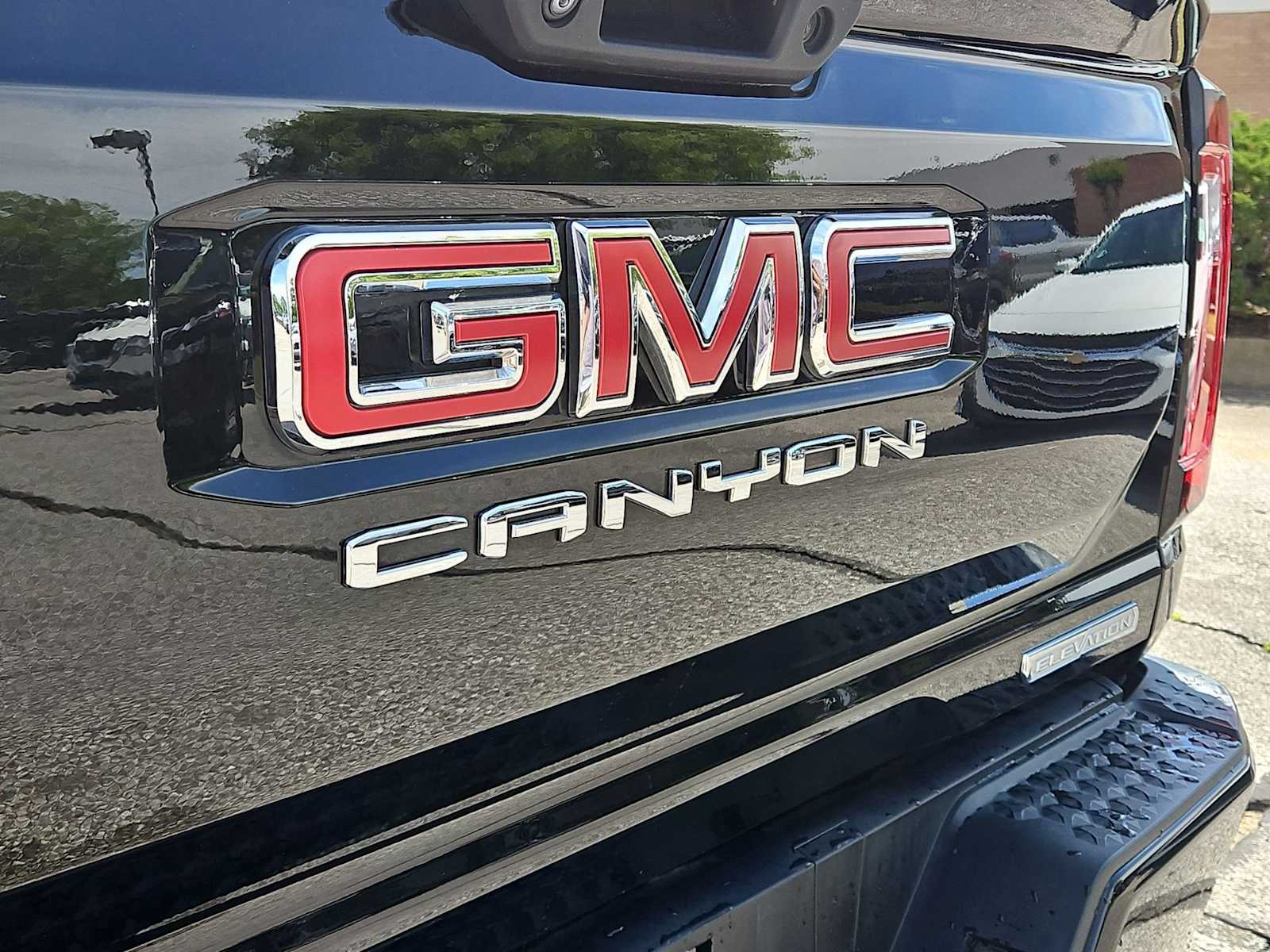 Thumbnail: 2023 GMC Canyon - 13