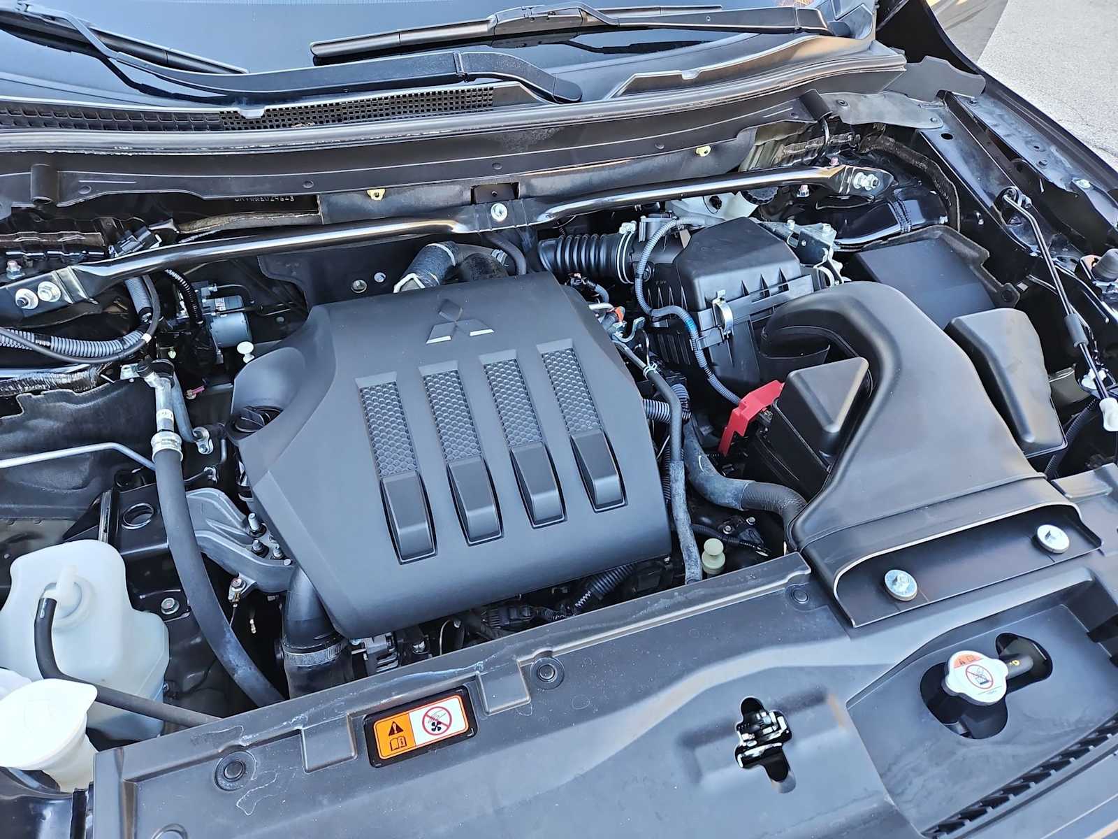 Thumbnail: 2022 Mitsubishi Eclipse Cross - 15