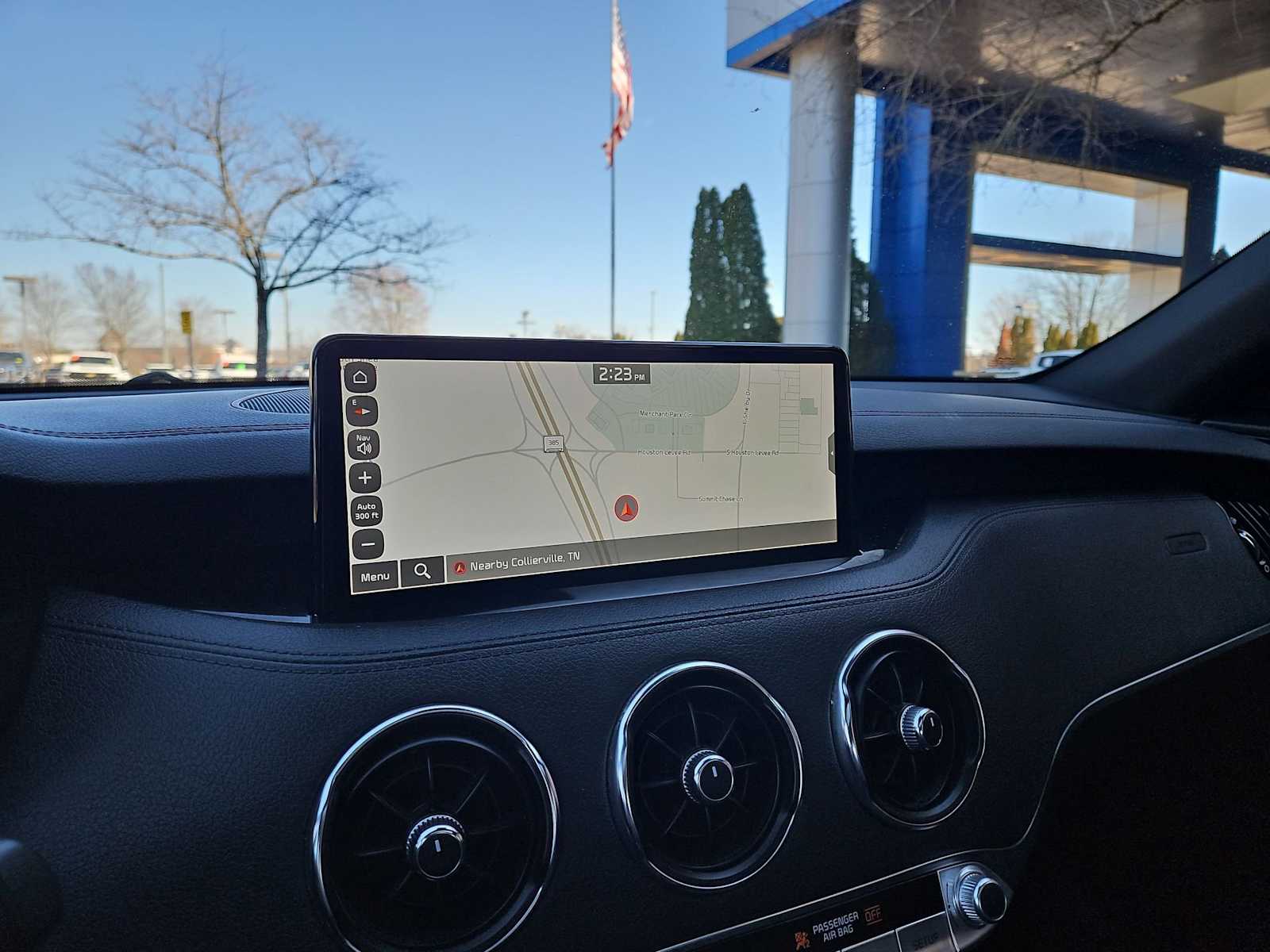 Thumbnail: 2023 Kia Stinger - 30