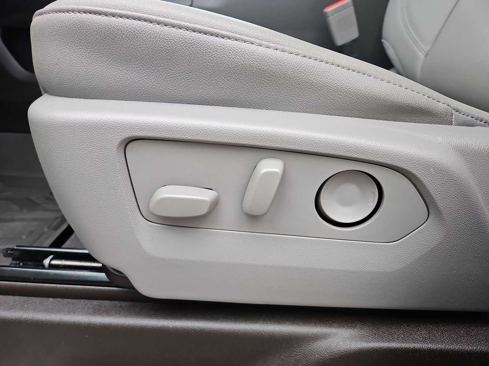 Thumbnail: 2023 GMC Sierra 1500 - 17