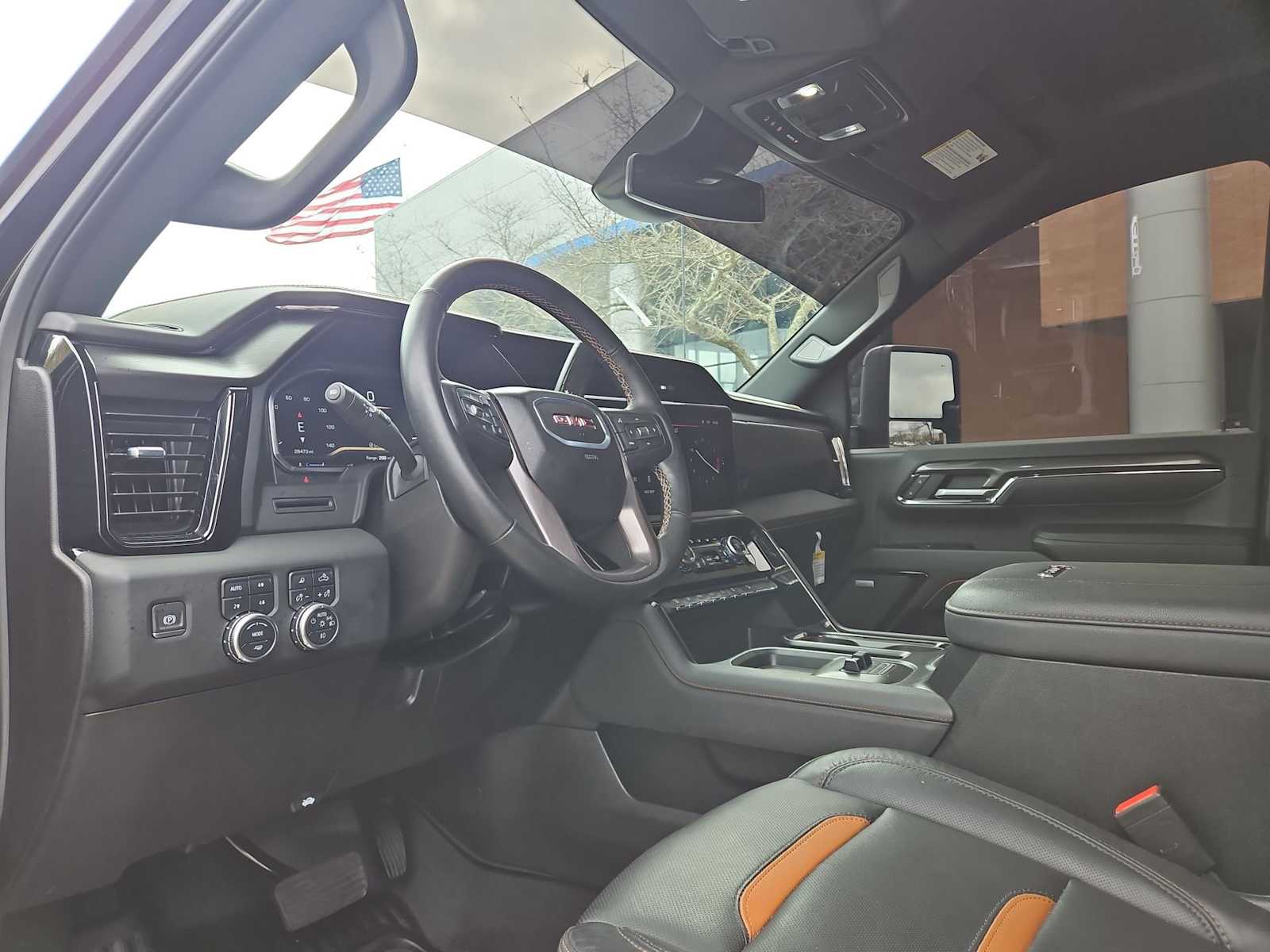 Thumbnail: 2024 GMC Sierra 2500 - 10