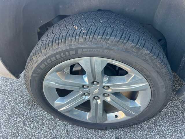 Thumbnail: 2016 Chevrolet Tahoe - 4