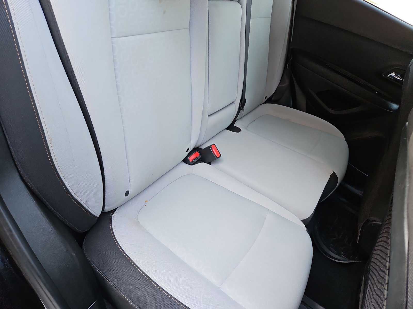 Thumbnail: 2020 Chevrolet Trax - 20