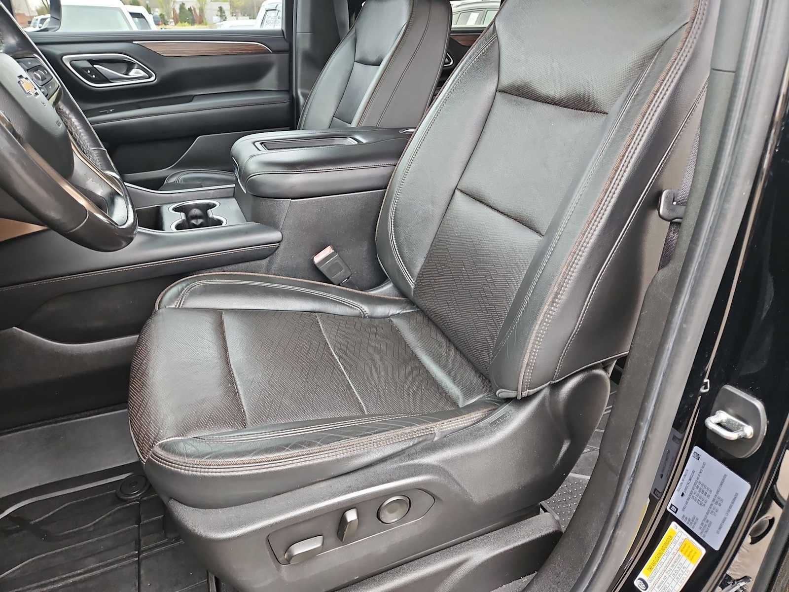 Thumbnail: 2021 Chevrolet Tahoe - 17