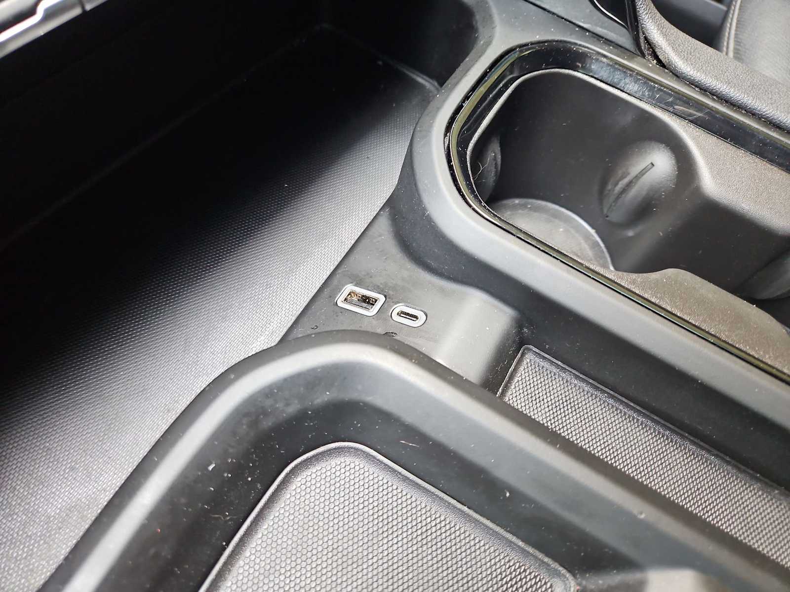 Thumbnail: 2024 GMC Sierra 2500 - 31