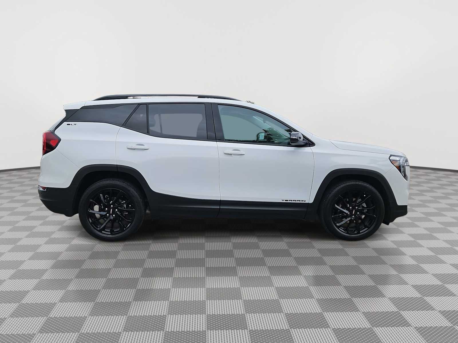 Thumbnail: 2023 GMC Terrain - 9