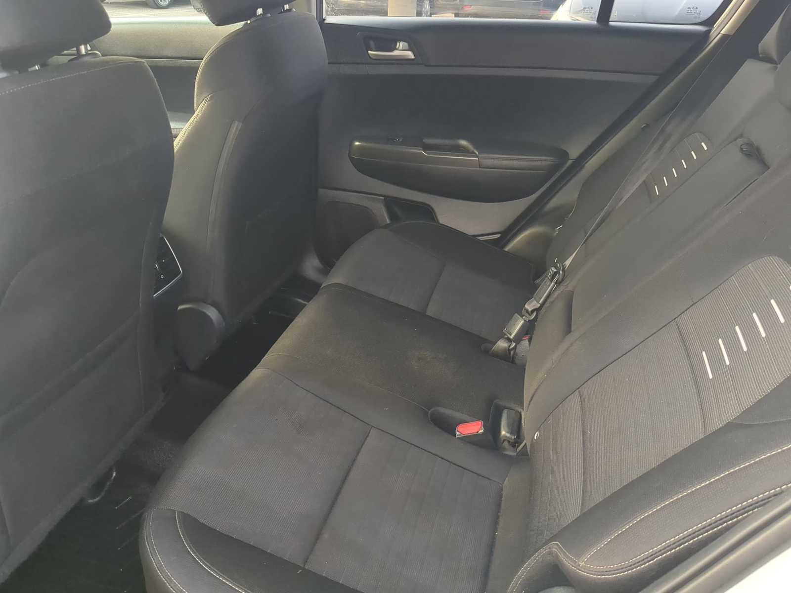 Thumbnail: 2022 Kia Sportage - 19