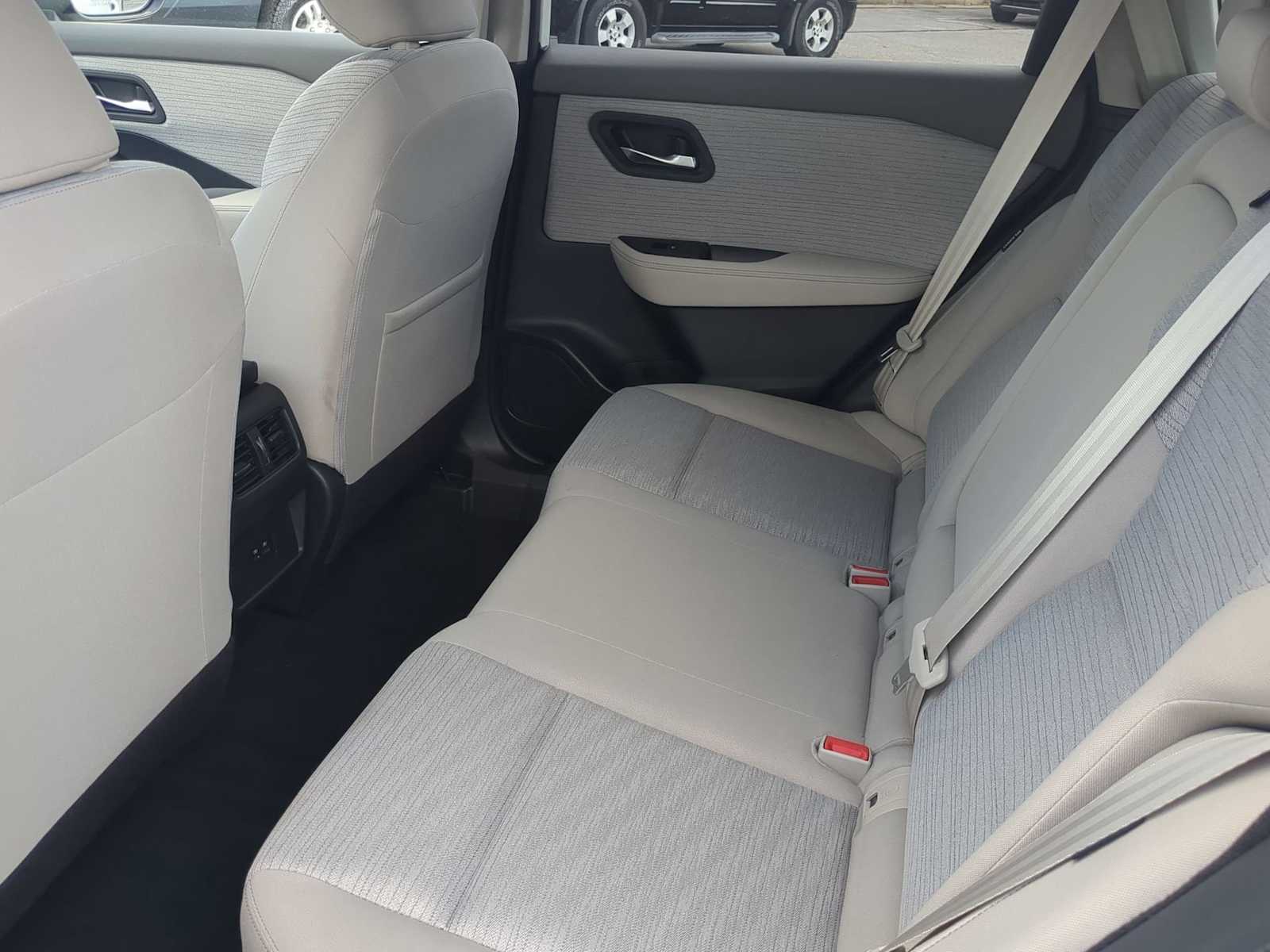 Thumbnail: 2023 Nissan Rogue - 19