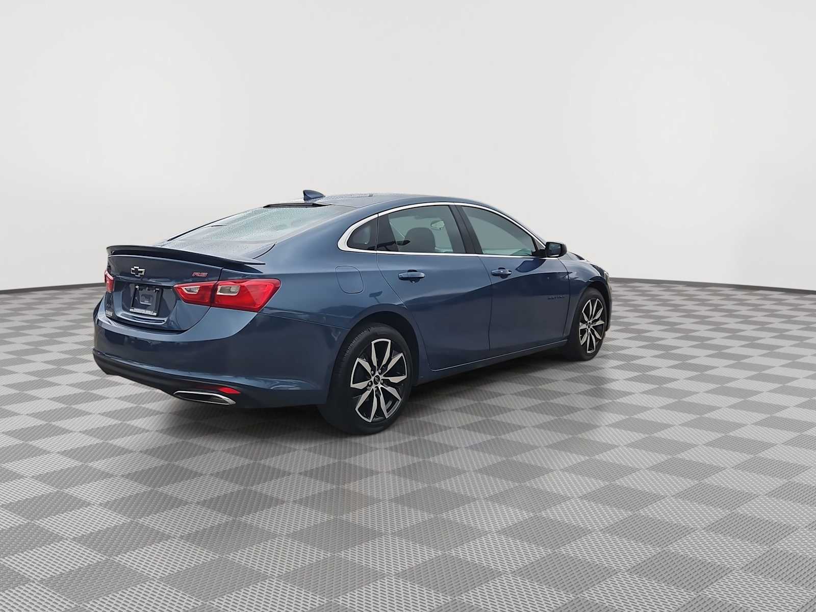 Thumbnail: 2025 Chevrolet Malibu - 8