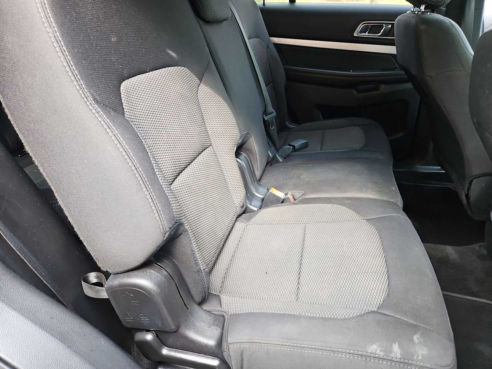 Thumbnail: 2017 Ford Explorer - 20