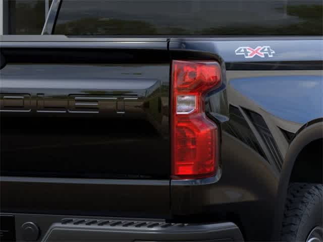 Thumbnail: 2026 Chevrolet Silverado 1500 - 11